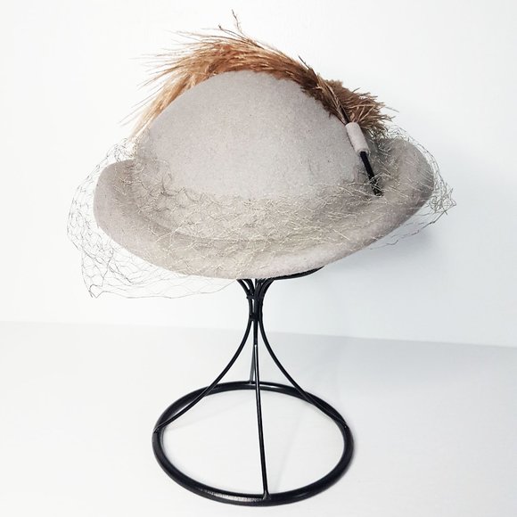 1960s Grey Wool Feather Hat, Mid-Century Grey Andre Designer Wool Hat - Picture 2 of 10